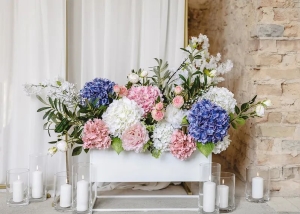 Kvetinova_aranz_umele_kvetiny