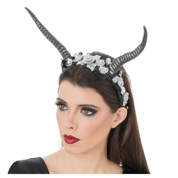 Čelenka s rohy a stříbrnými květami