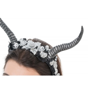 Čelenka s rohy a stříbrnými květami