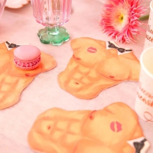 Ubrousky papírové mužské tělo 10 ks