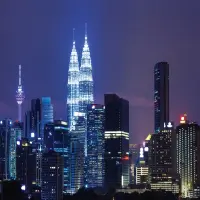 Vliesov fototapeta na zed' Non Petronas Twin Towers | 155 x 110 cm | FTNM 2672