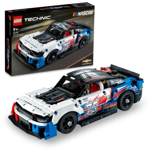 LEGO Technic 42153 NASCAR Next Gen Chevrolet Camaro ZL1